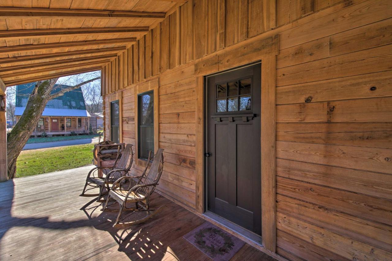 Quiet Hollister Cabin Walk To Lake Taneycomo Exteriör bild